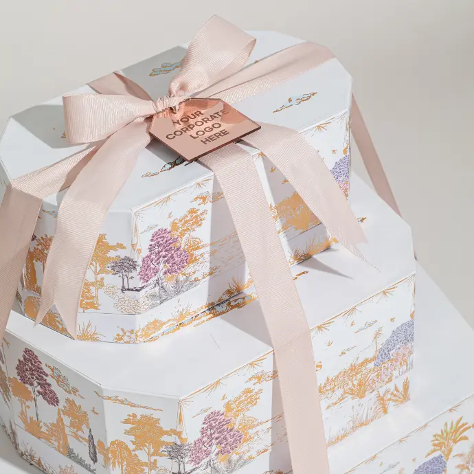 custom corporate hampers